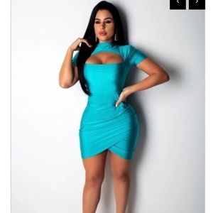 NWT Turquoise Aqua Keyhole Dress
